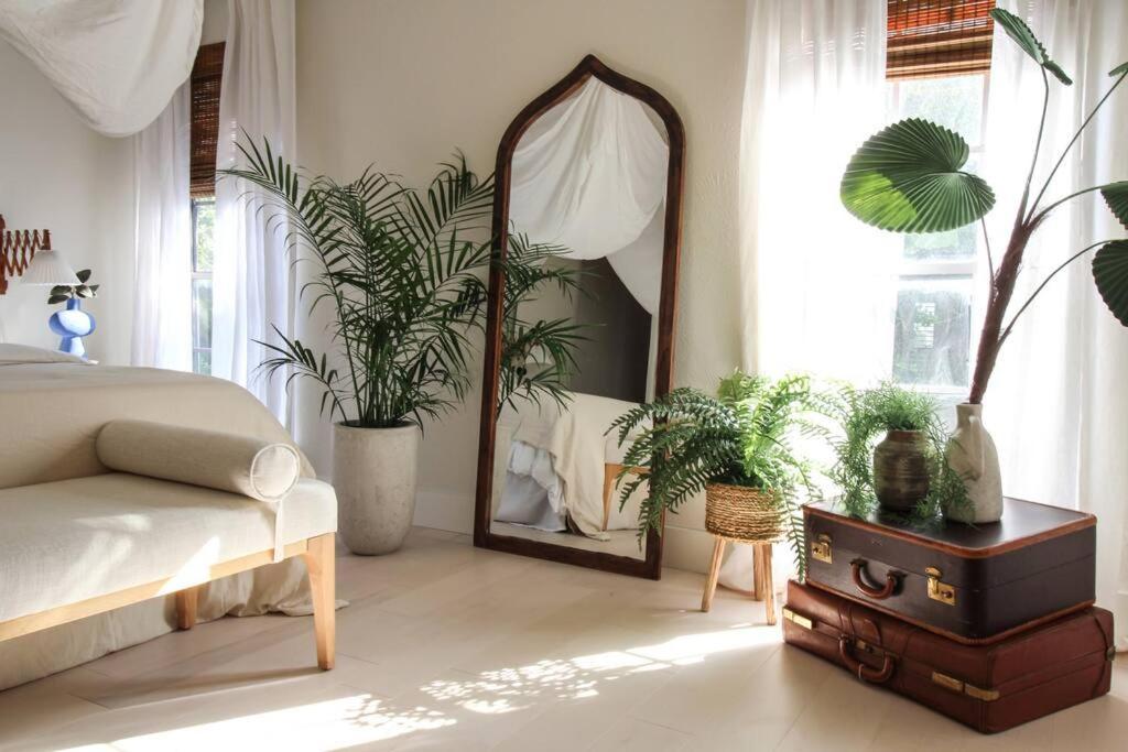 Apartment Mr. Nomad: Casa Bohem In Uptown