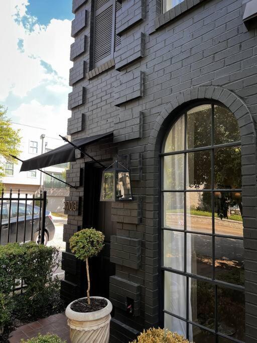 Apartment Mr. Nomad: Casa Bohem In Uptown Dallas